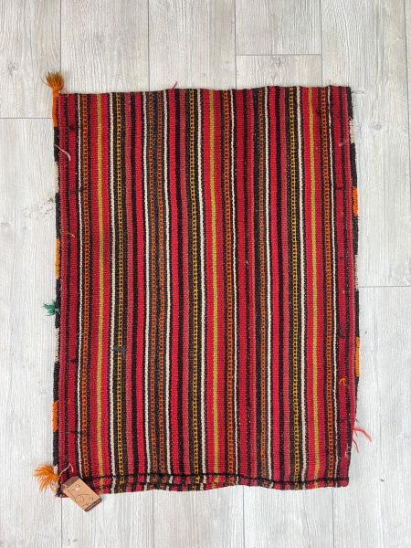 El Dokumasi Halı Kilim Yolluk Paspas Ölçü 90X67 Cm