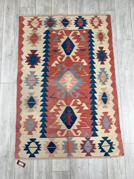 El Dokumasi Halı Kilim Yolluk Paspas Ölçü 171X115 Cm