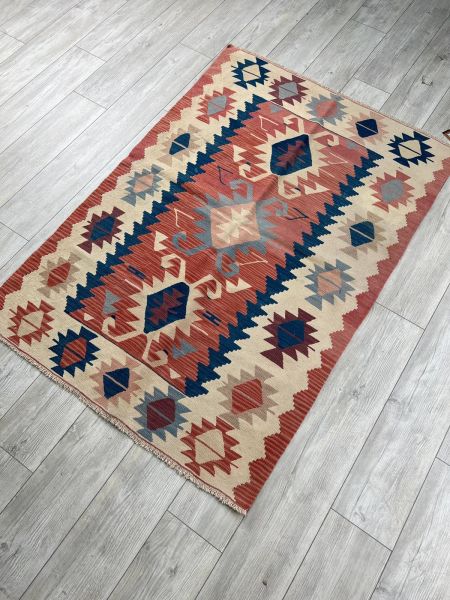 El Dokumasi Halı Kilim Yolluk Paspas Ölçü 171X115 Cm
