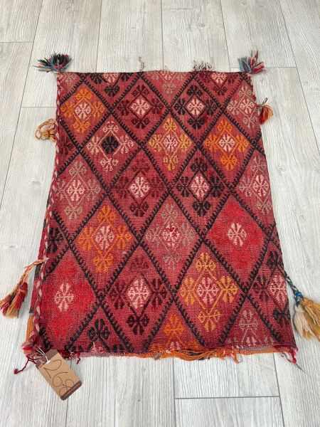 El Dokumasi Halı Kilim Yolluk Paspas Ölçü 76X53 Cm