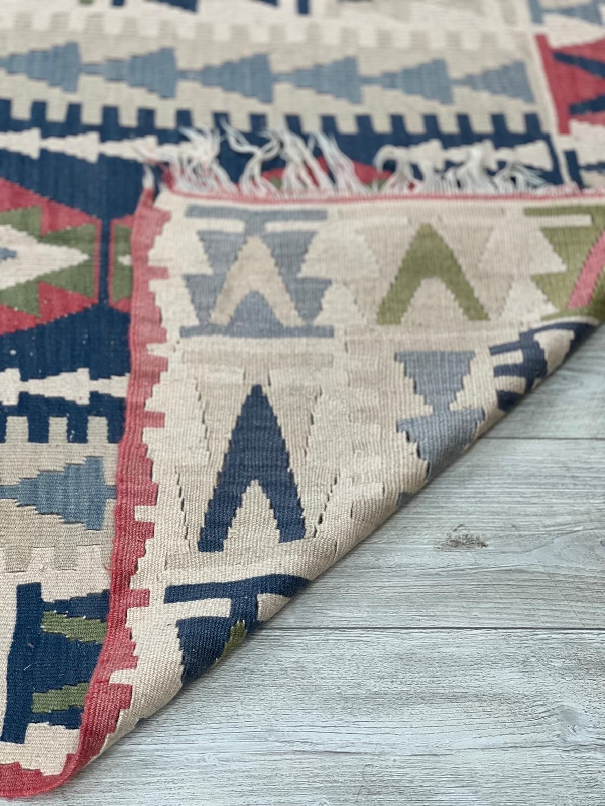 El Dokumasi Halı Kilim Yolluk Paspas Ölçü 166X112 Cm