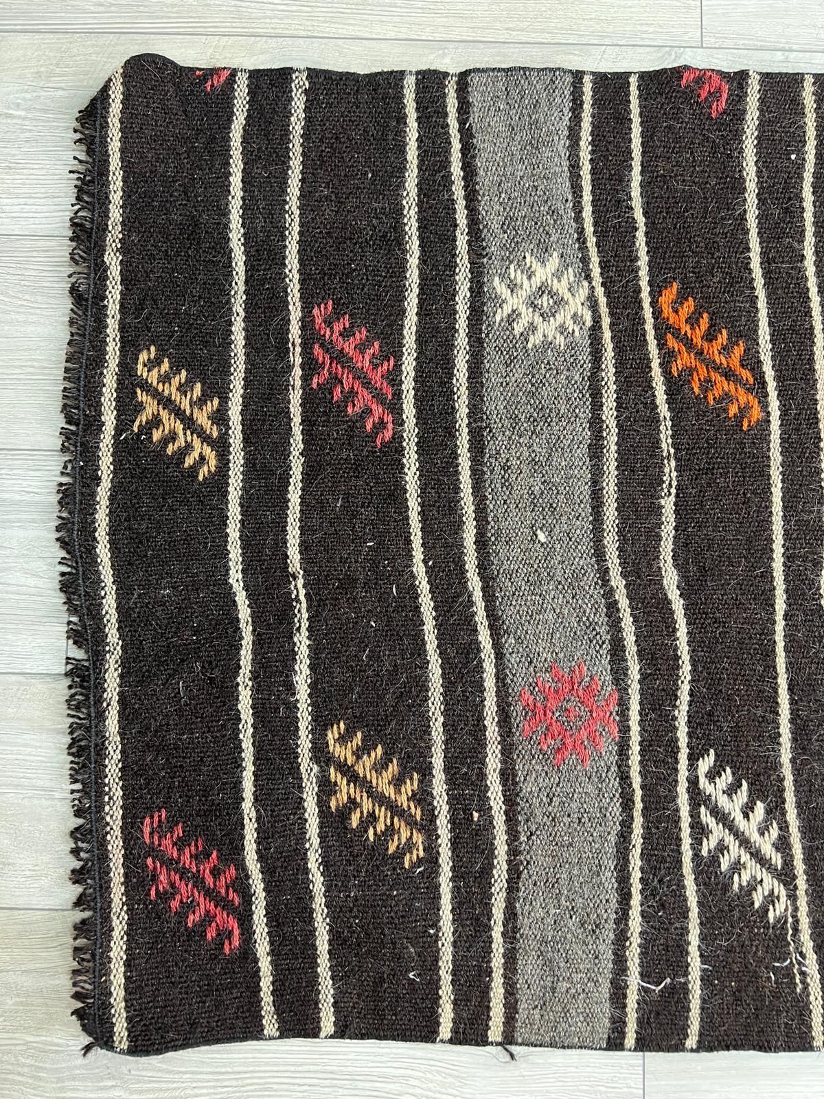El Dokumasi Halı Kilim Yolluk Paspas Ölçü 341X87 Cm
