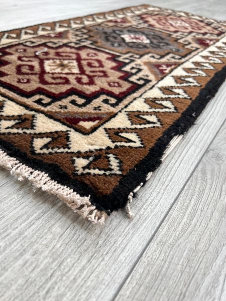 El Dokumasi Halı Kilim Yolluk Paspas Ölçü 93X49 Cm