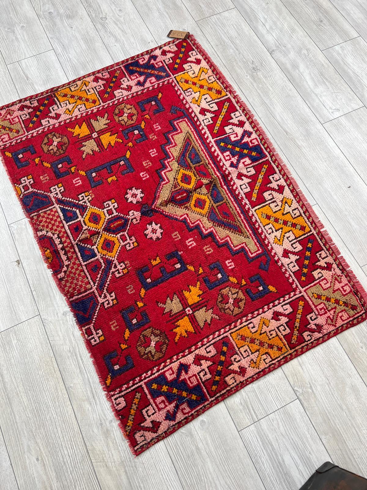 El Dokumasi Halı Kilim Yolluk Paspas Ölçü 129X87 Cm
