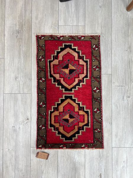 El Dokumasi Halı Kilim Yolluk Paspas Ölçü 87X83 Cm