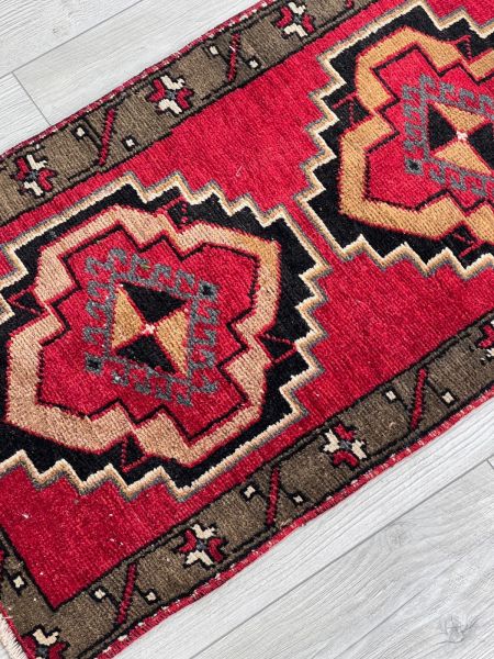 El Dokumasi Halı Kilim Yolluk Paspas Ölçü 87X83 Cm