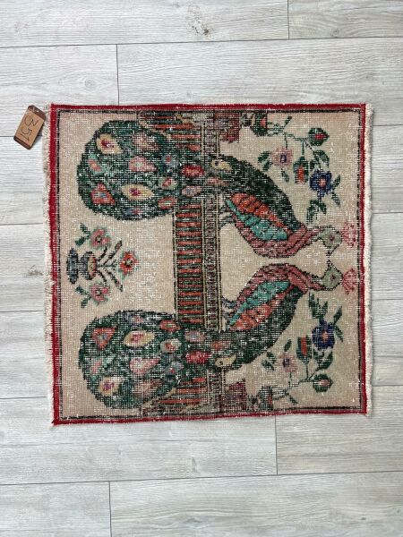 El Dokumasi Halı Kilim Yolluk Paspas Ölçü 72X72 Cm