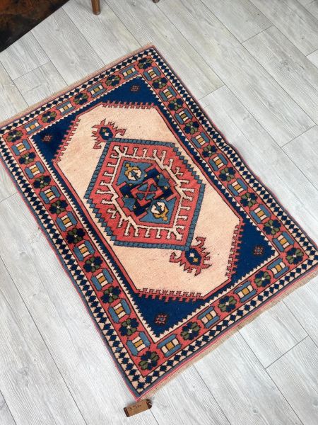 El Dokumasi Halı Kilim Yolluk Paspas Ölçü 125X84 Cm
