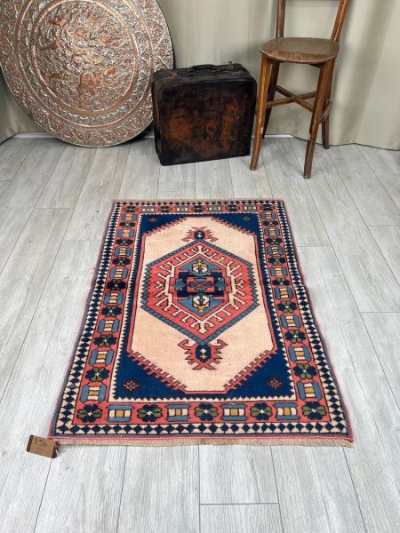 El Dokumasi Halı Kilim Yolluk Paspas Ölçü 125X84 Cm
