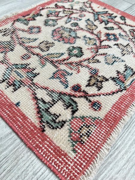 El Dokumasi Halı Kilim Yolluk Paspas Ölçü 50X44 Cm