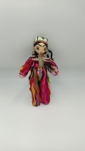 El Yapimi Bez + Ahşap Bebek Genç Kiz Ölçü 22X13 Cm