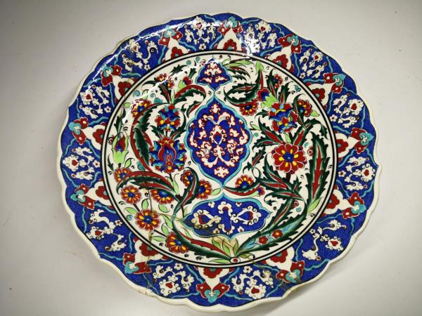 Endülüs Çini El Yapimi Kütahya Porselen Duvar Süsü Aoa Ölçü 32,5 Cm Çapi