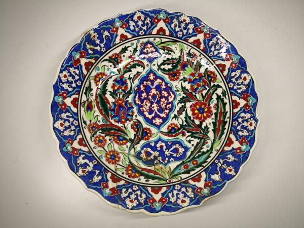 Endülüs Çini El Yapimi Kütahya Porselen Duvar Süsü Aoa Ölçü 32,5 Cm Çapi
