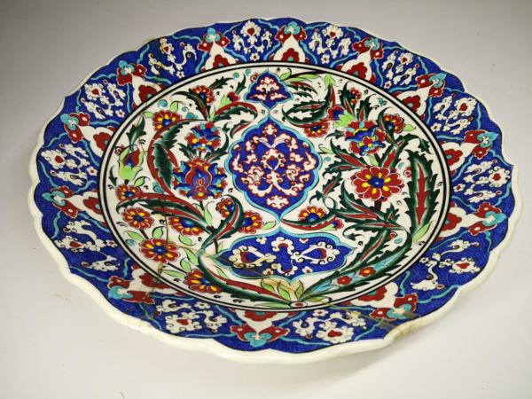 Endülüs Çini El Yapimi Kütahya Porselen Duvar Süsü Aoa Ölçü 32,5 Cm Çapi