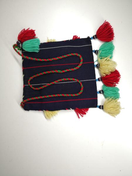 El Yapimi Püsküllü Çanta Aoa Ölçü 17,5X23Cm