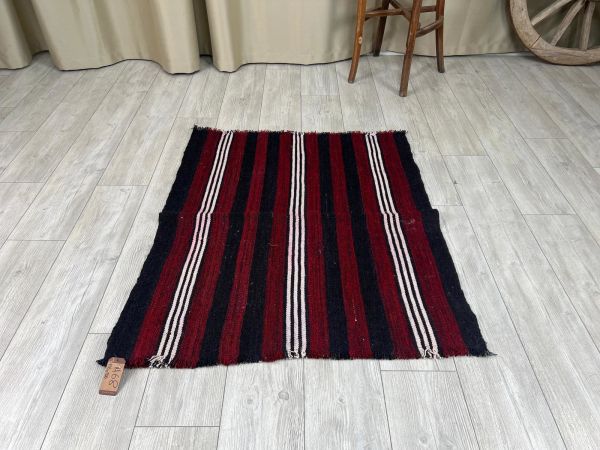El Dokumasi Halı Kilim Yolluk Paspas Ölçü 116X100 Cm