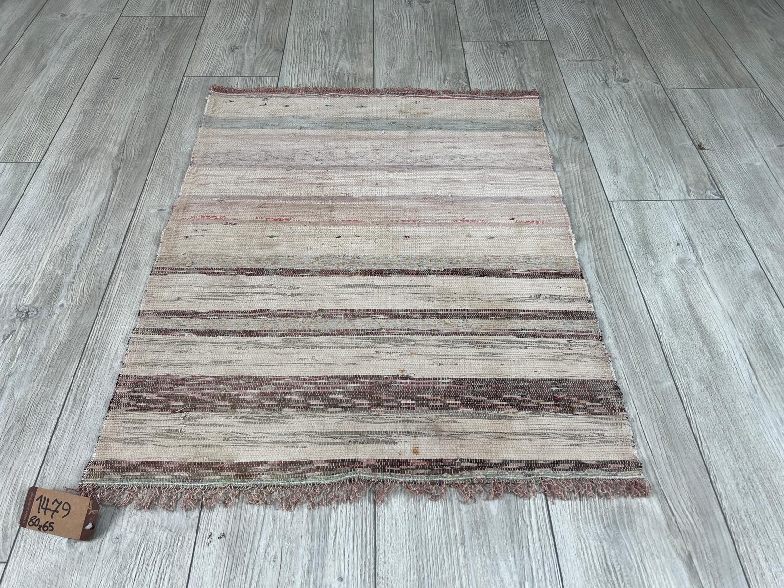 El Dokumasi Halı Kilim Yolluk Paspas Ölçü 80X65 Cm