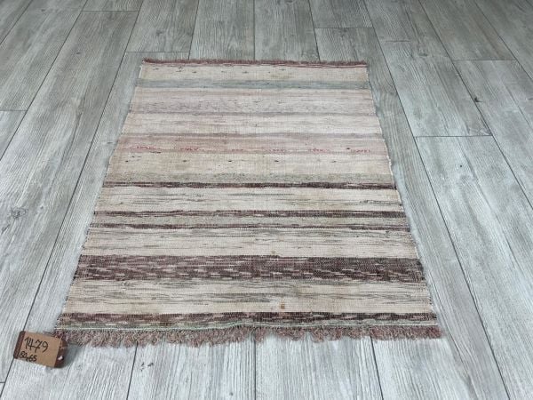 El Dokumasi Halı Kilim Yolluk Paspas Ölçü 80X65 Cm
