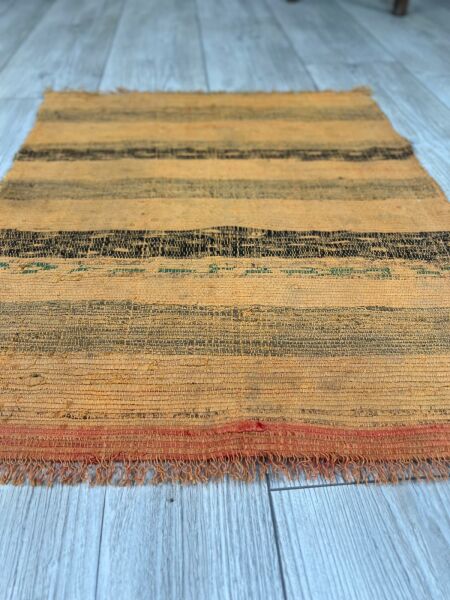 El Dokumasi Halı Kilim Yolluk Paspas Ölçü 67X54 Cm
