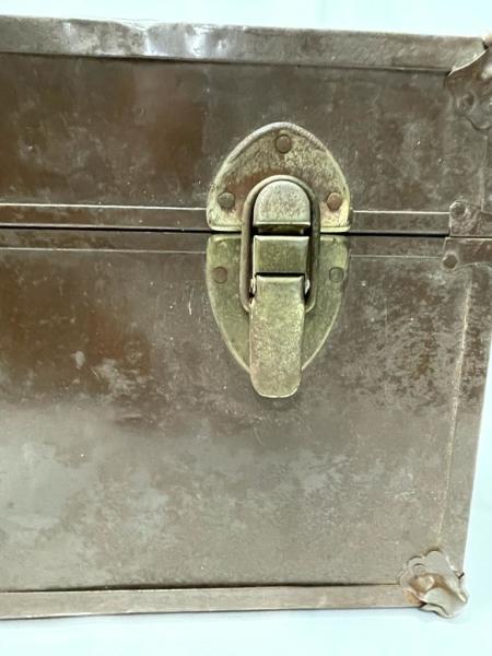 Metal Valiz Aoa Ölçü 76X40Cm 31Cm Yüksekliği