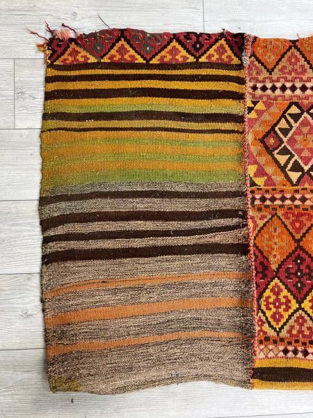 El Dokumasi Halı Kilim Yolluk Paspas Ölçü 113X97 Cm