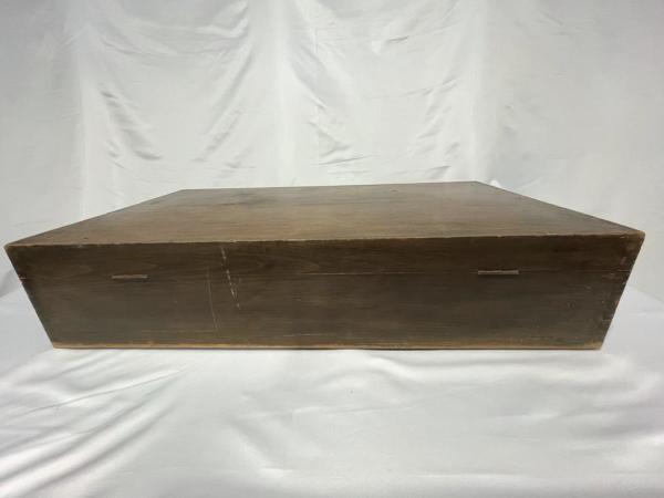 Antika 1930 Lu Yillara Ait Çivisiz Geçme Masif Valiz Aoa Ölçü 94X53Cm 20Cm Yüksekliği