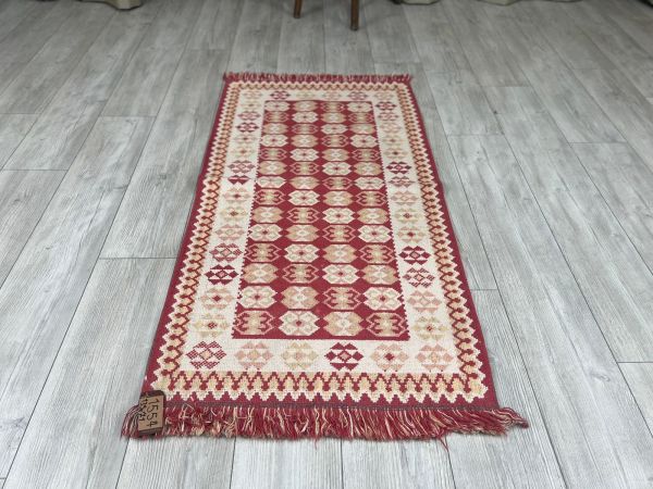 El Dokumasi Halı Kilim Yolluk Paspas Ölçü 135X71 Cm