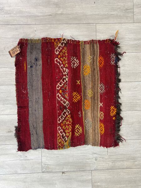 El Dokumasi Halı Kilim Yolluk Paspas Ölçü 74X67 Cm