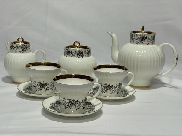 El Yapimi Kemik Çini Üstü Sirli Çikartma Yaldızli Çay Seti Aoa Ölçü 12X15Cm