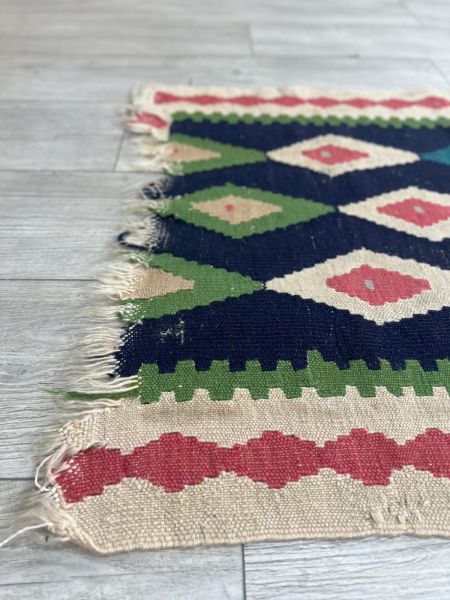 El Dokumasi Halı Kilim Yolluk Paspas Ölçü 96X69 Cm