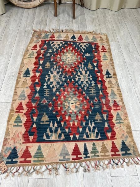 El Dokumasi Halı Kilim Yolluk Paspas Ölçü 167X107 Cm