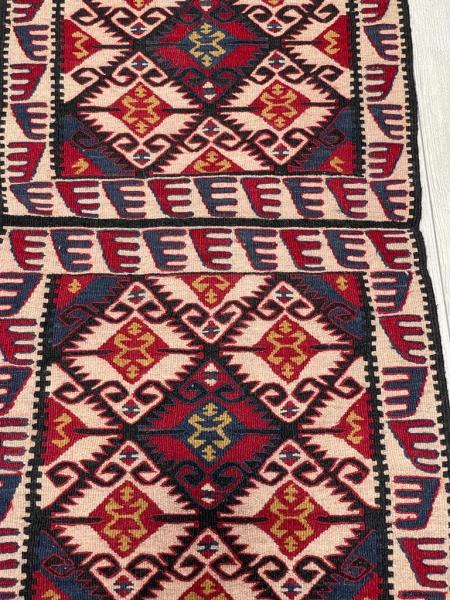 El Dokuma Kilim Aoa Ölçü 105X52Cm